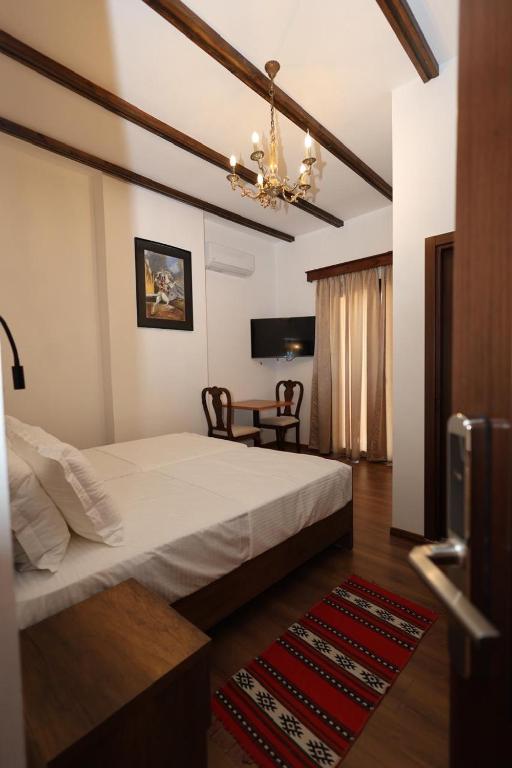 Guest room at Villa Starova